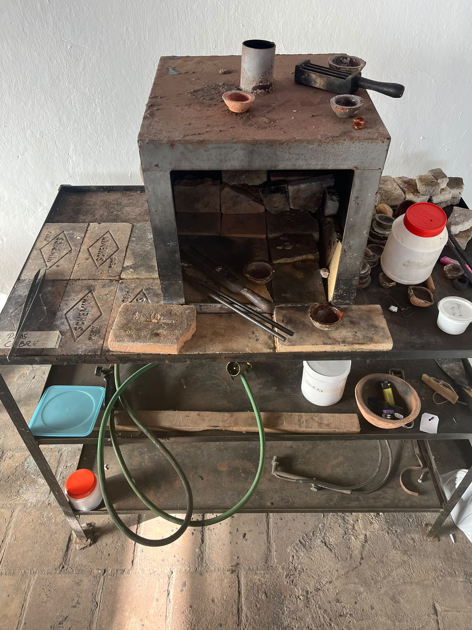 Horno de fundición de plata